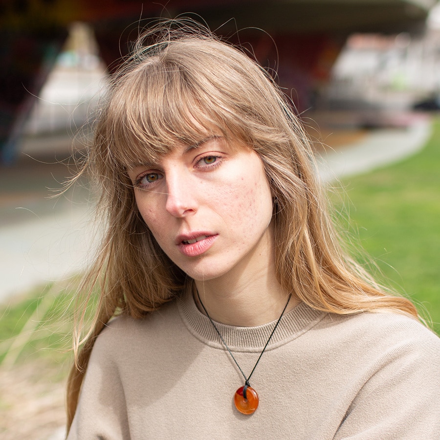 Headshot of Sarah Roy, photo credit Raoul