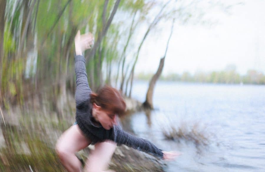 Echoes_light+body de Laura Brisson, photo de Jeanne Tétreault