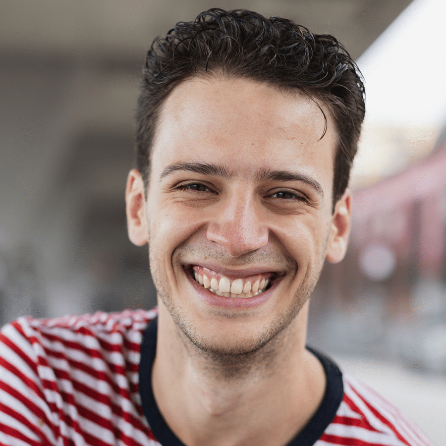 Headshot of Ciro Melgaço, photo credit Marie-Ève Dion