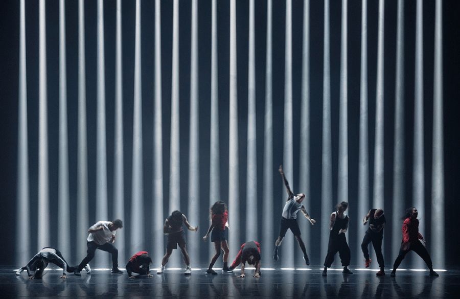 Robert Abubo, Caroline Gravel, Justin De Luna, Lena Demnati, Stacey Désilier, Louise Michel Jackson, Mark Medrano, Koliane Rochon Prom Tep, Sovann Rochon Prom Tep, Lexi Vajda in Dana Gingras's Frontera, photo by Yannick Grandmont