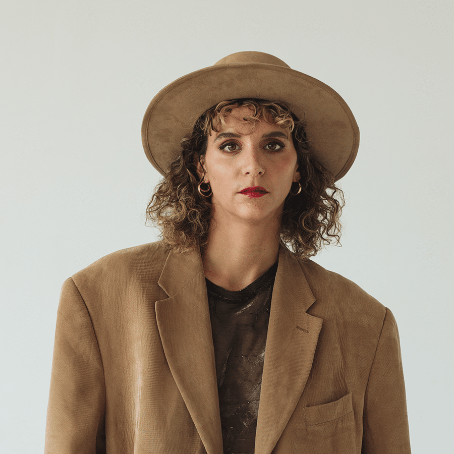 Portrait de Martine Castera, photo de Marie-Ève Dion