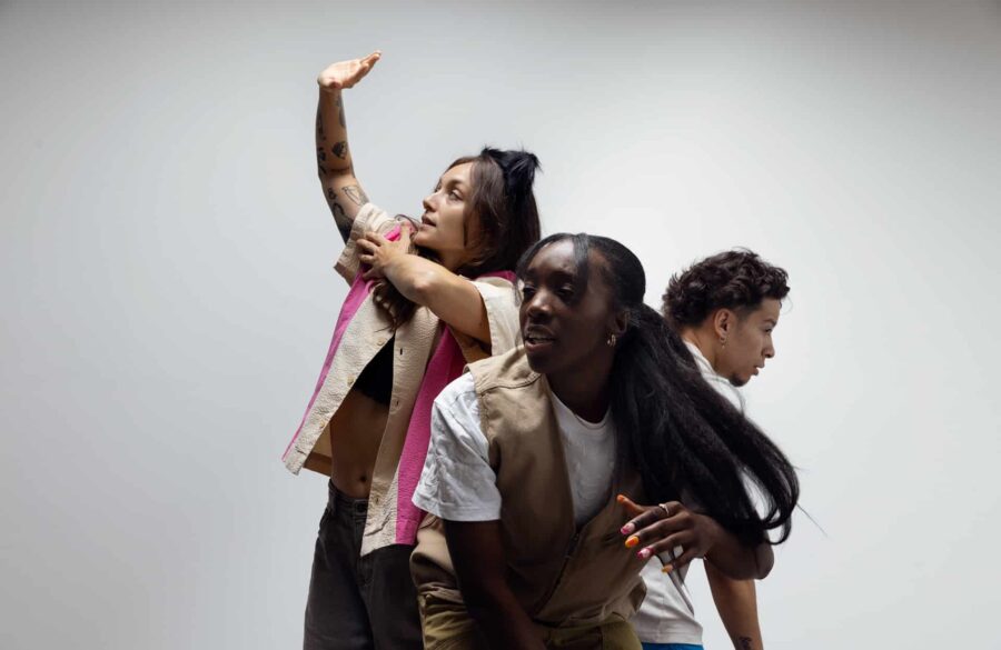 Gaëlle Fabre, Mickeline Couturier and Anthony Palomeque Céline Richard Robichon's Imagé, photo by Josée Lecompte