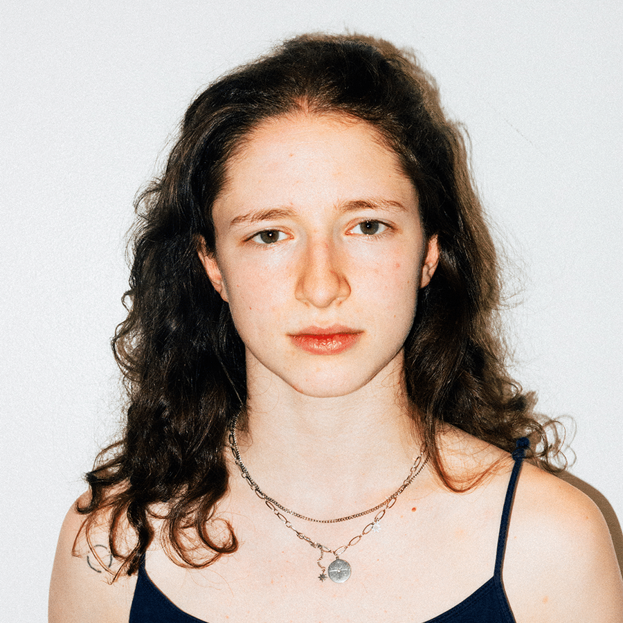 Portrait d'Adèle Ross, crédit photo Connory Ballantyne
