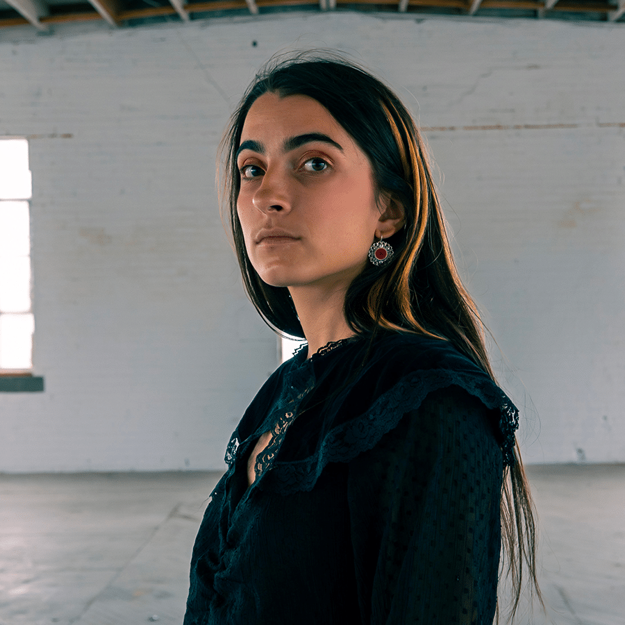 Headshot of Laura Borello-Bellemare, photo credit Rémi Hermoso