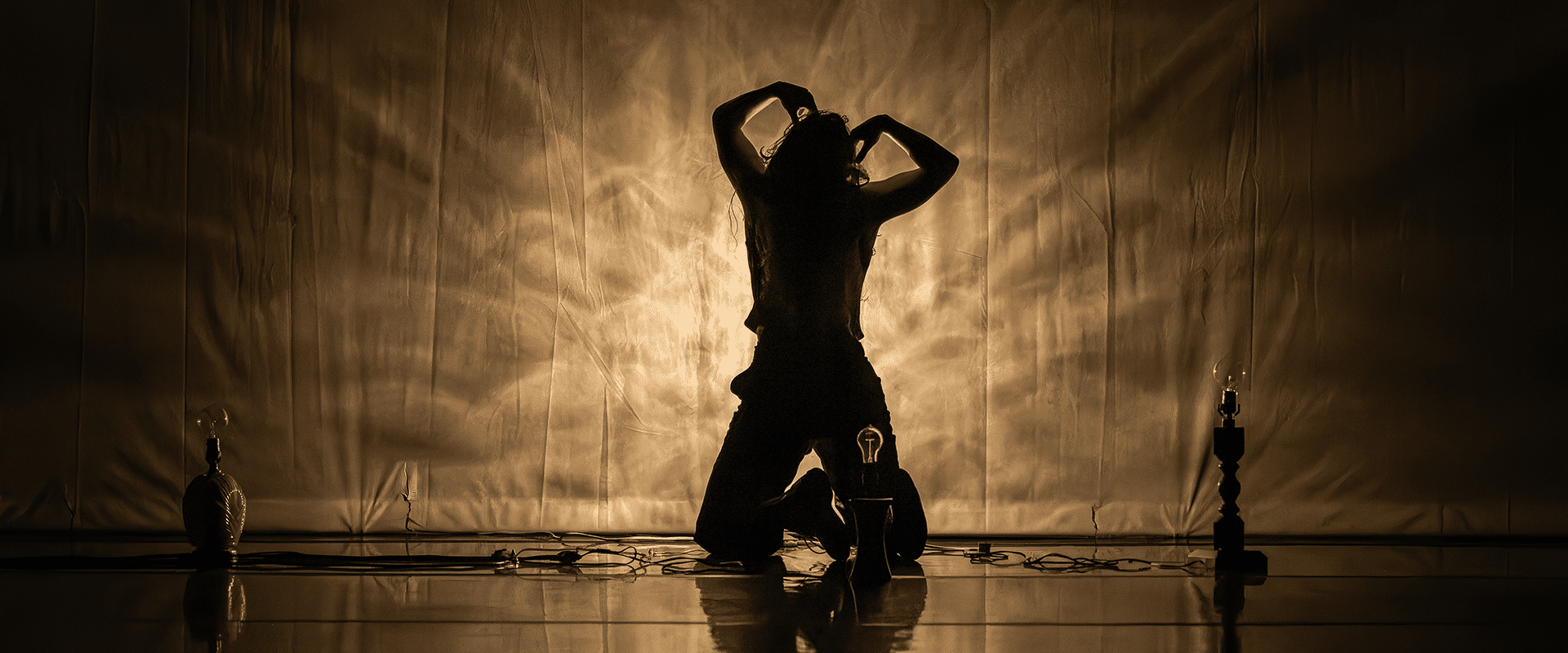 Nicole Jacobs in Alone in the Living Room, photo by David Wong
