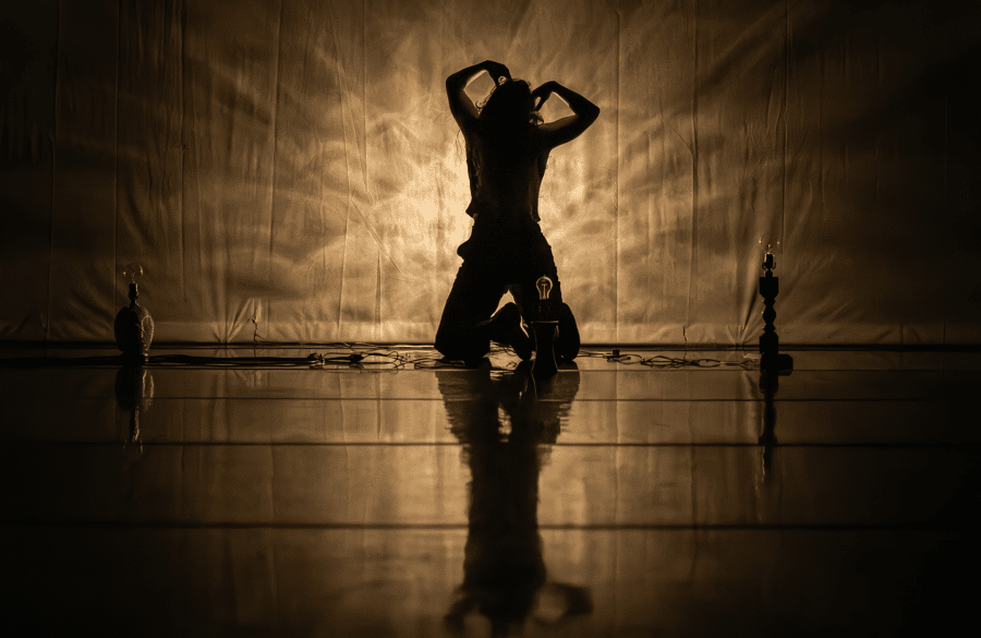 Nicole Jacobs in Alone in the Living Room, photo by David Wong