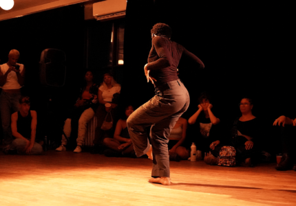 Marie-Reine Kabasha's Ce qui m'habite, photo by Clémence Clara