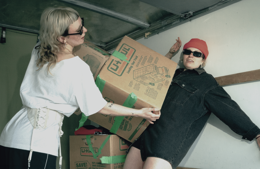 La prétention d'exister de Rozenn Lecomte & Ariane Levasseur, photo de Laurence Bissonnette