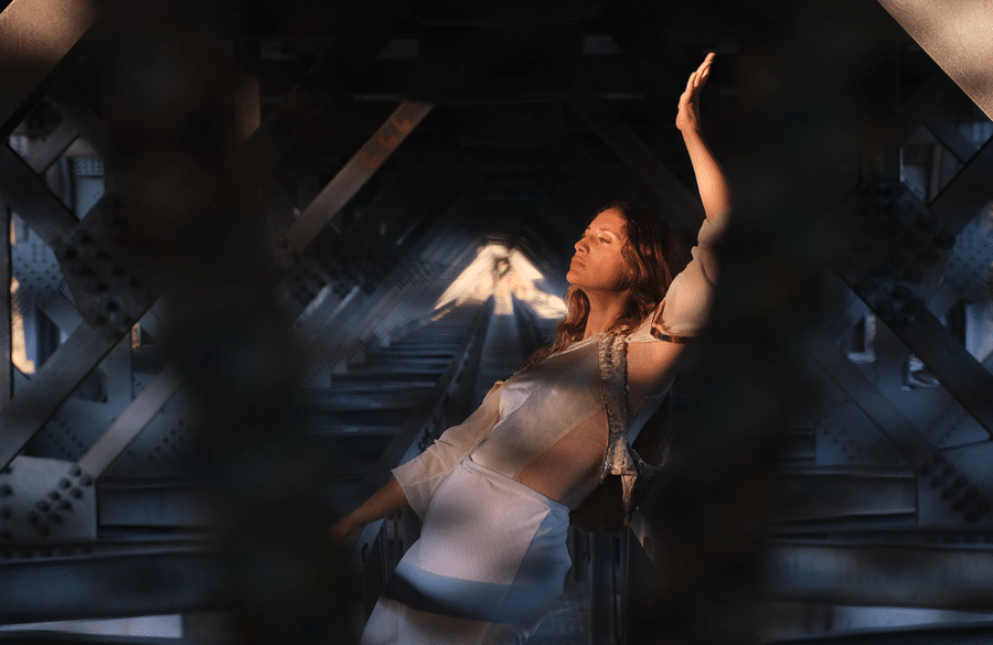 Nina WillyWonka Chati's Mon corps le sait, photo by Isabelle Beaudin