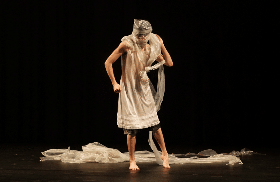 Yanik Savoie's Mue de peau, photo by Cameron Weaver